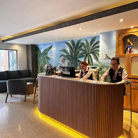 Hotel Torre Poblado Медельин Экстерьер фото