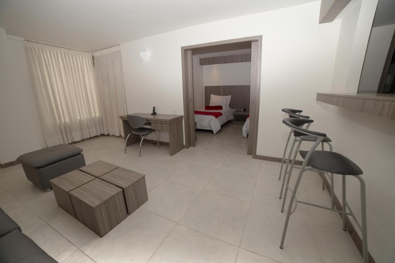 Hotel Torre Poblado Медельин Экстерьер фото